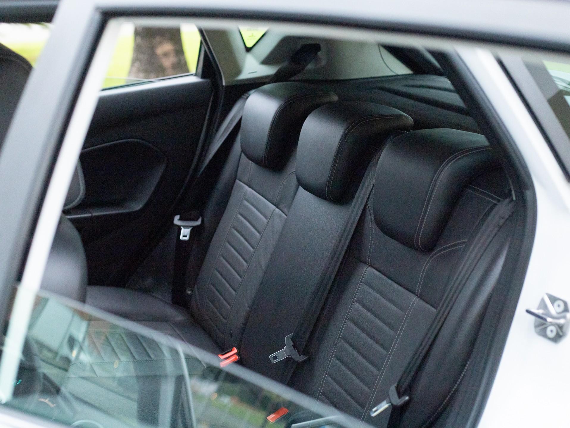 Foto número 599261 do veiculo