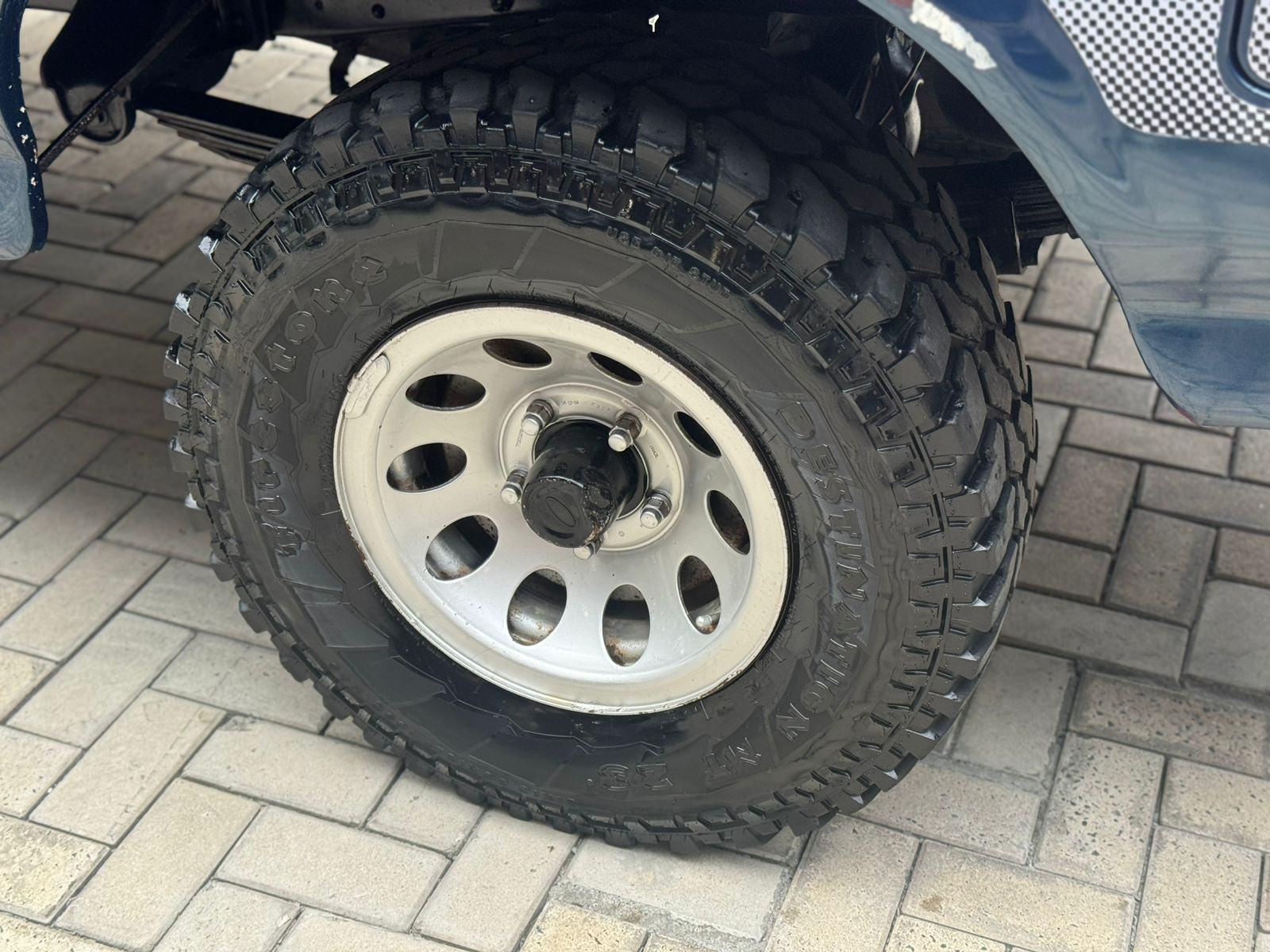 Foto número 602640 do veiculo