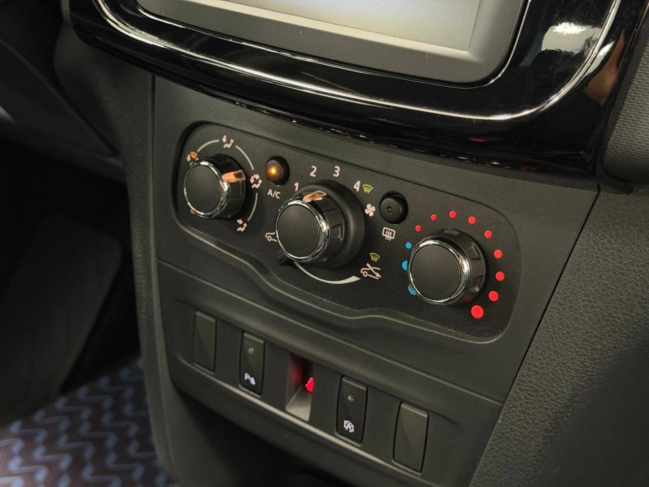 Foto número 613962 do veiculo