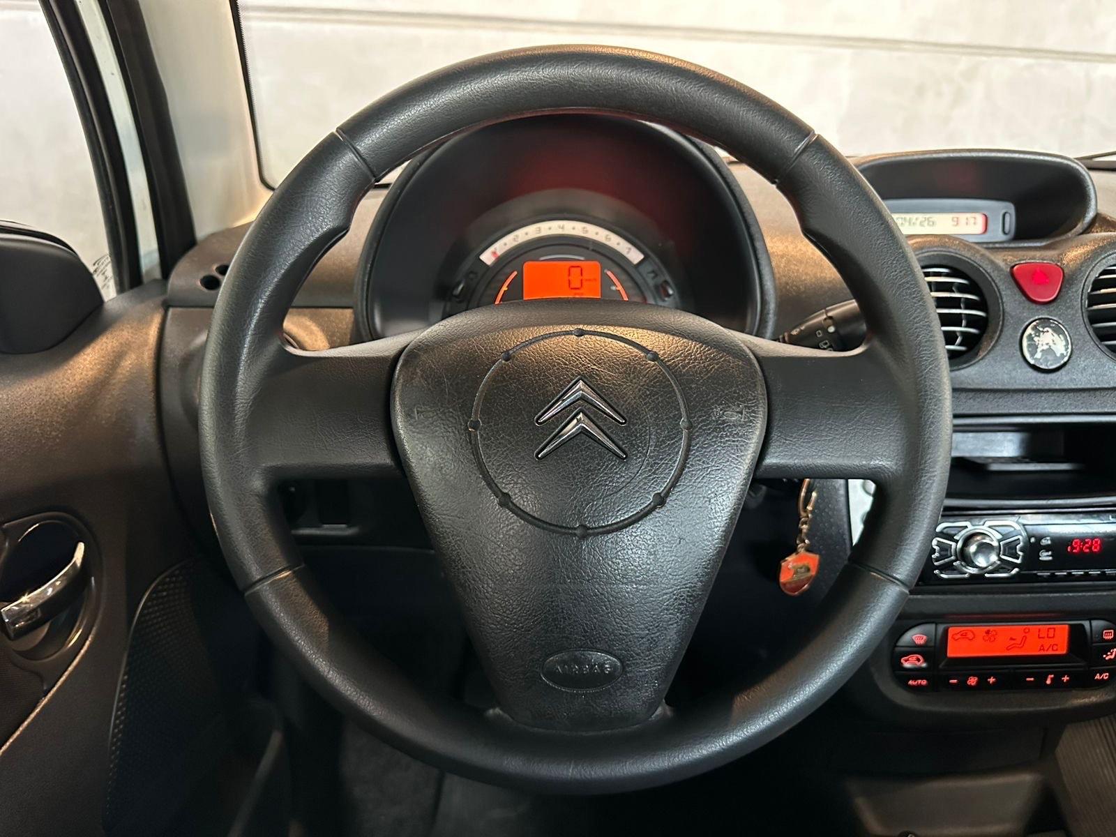 Foto número 617938 do veiculo