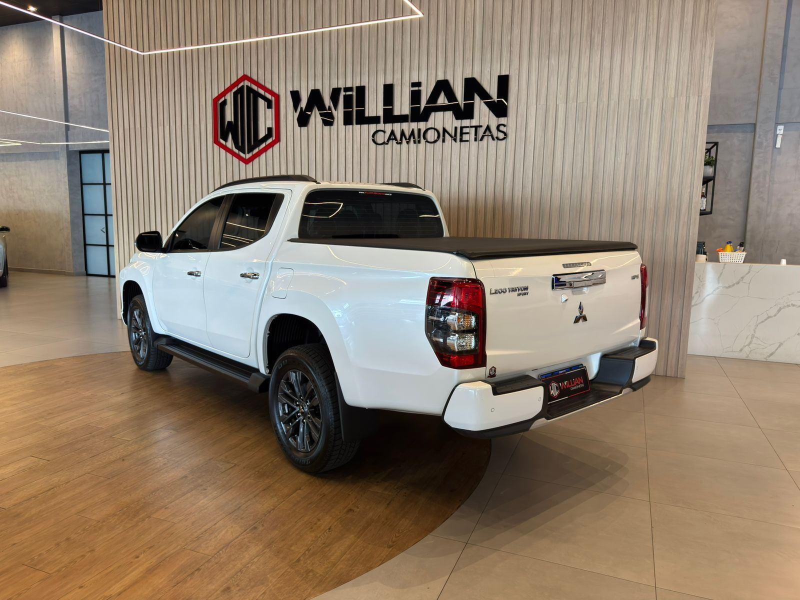 Foto número 606992 do veiculo