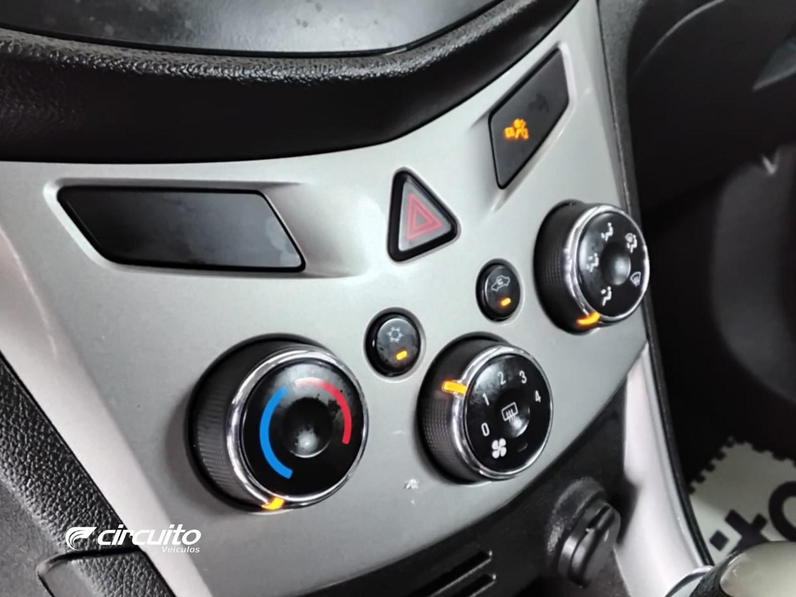 Foto número 607980 do veiculo