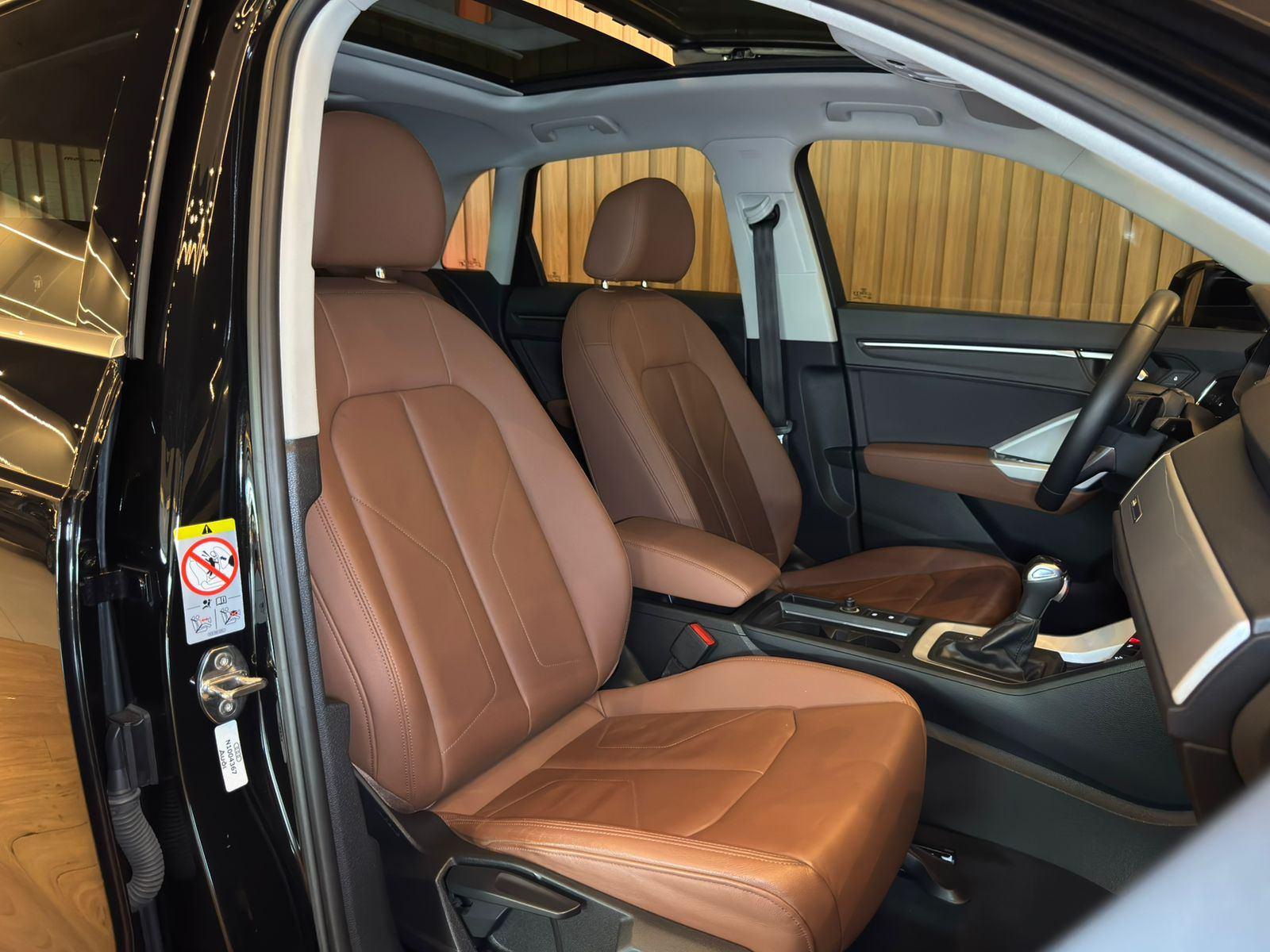 Foto número 606947 do veiculo