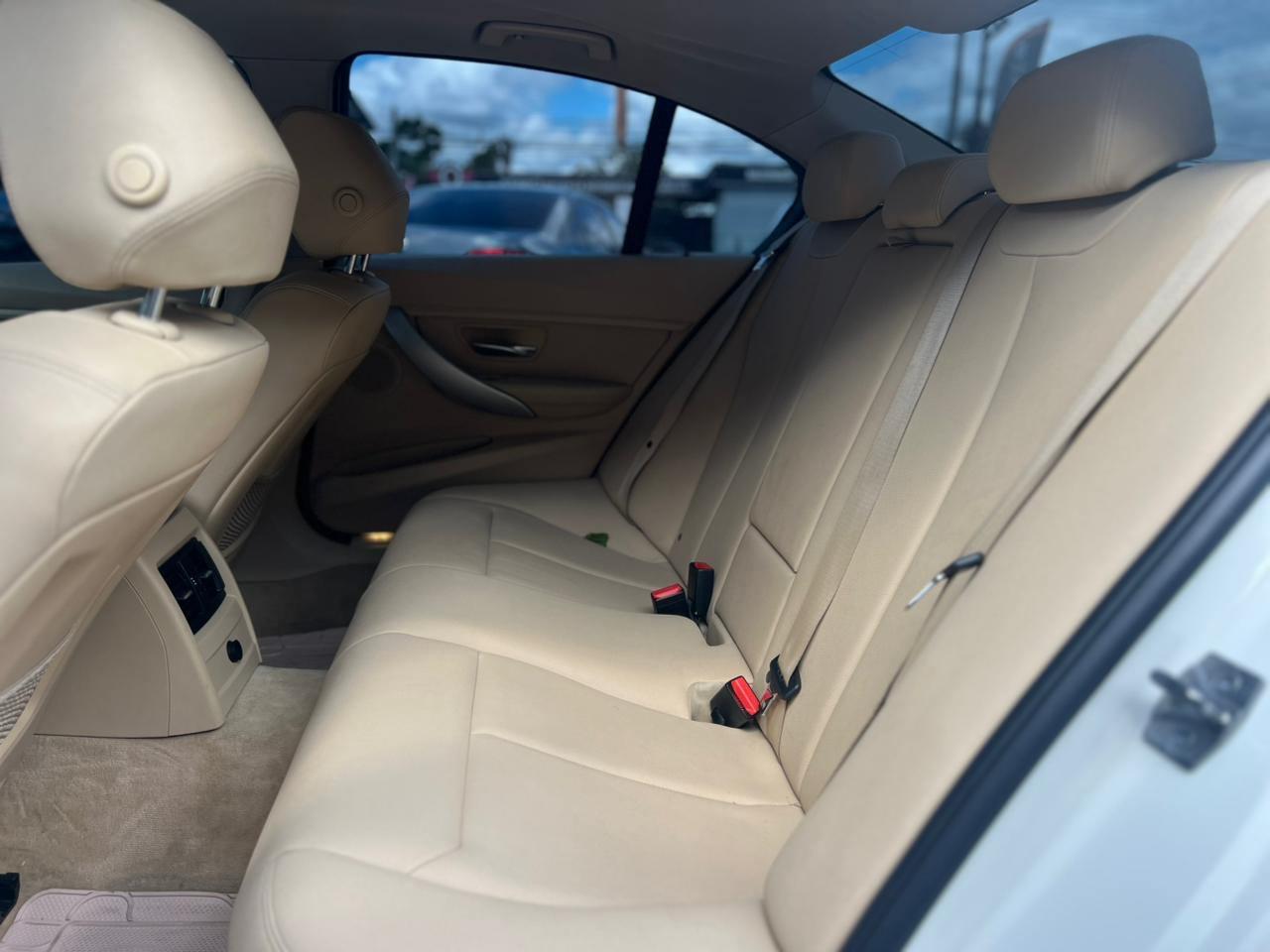 Foto número 609443 do veiculo