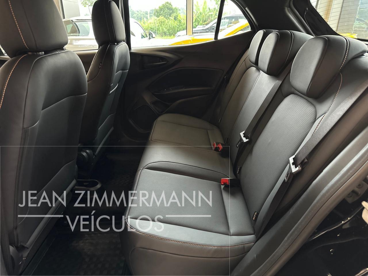 Foto número 638383 do veiculo