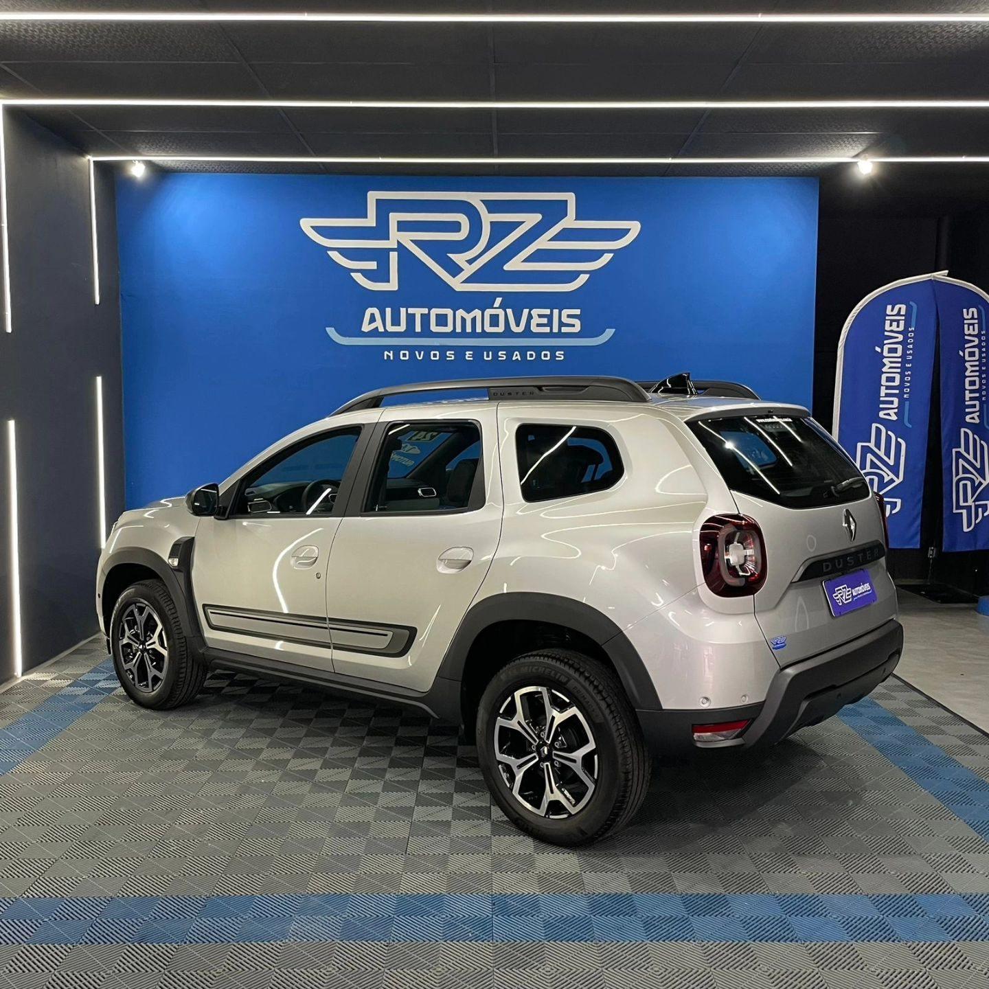 Foto número 631335 do veiculo