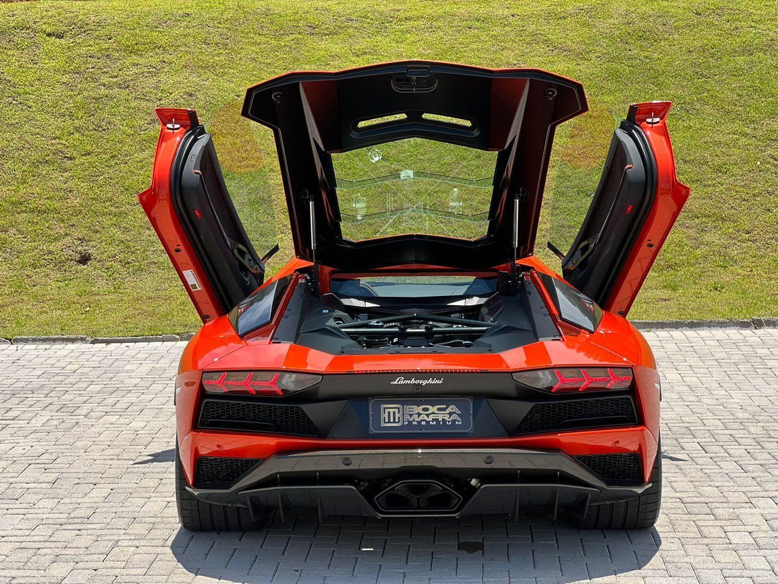 Foto número 603515 do veiculo