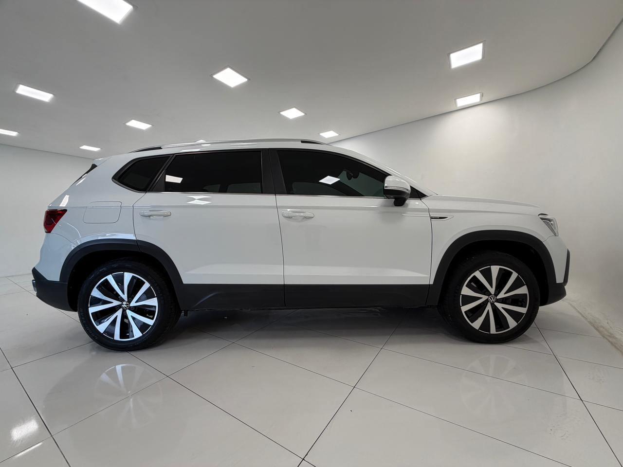 Foto número 593407 do veiculo