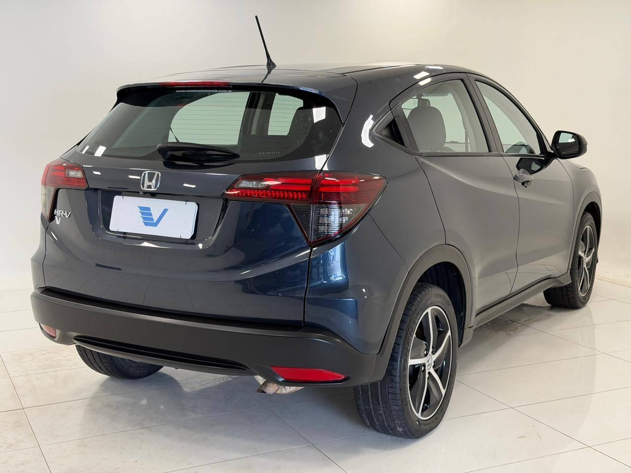 Foto número 613830 do veiculo