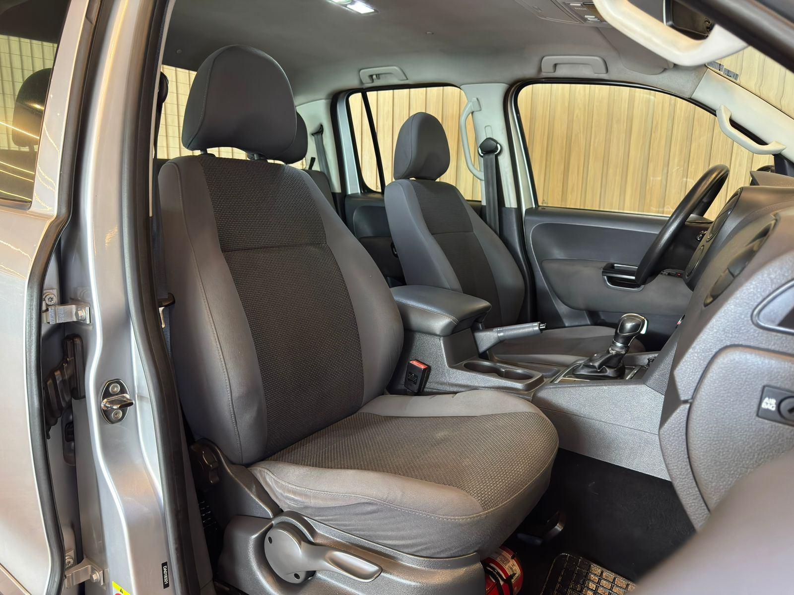 Foto número 636407 do veiculo