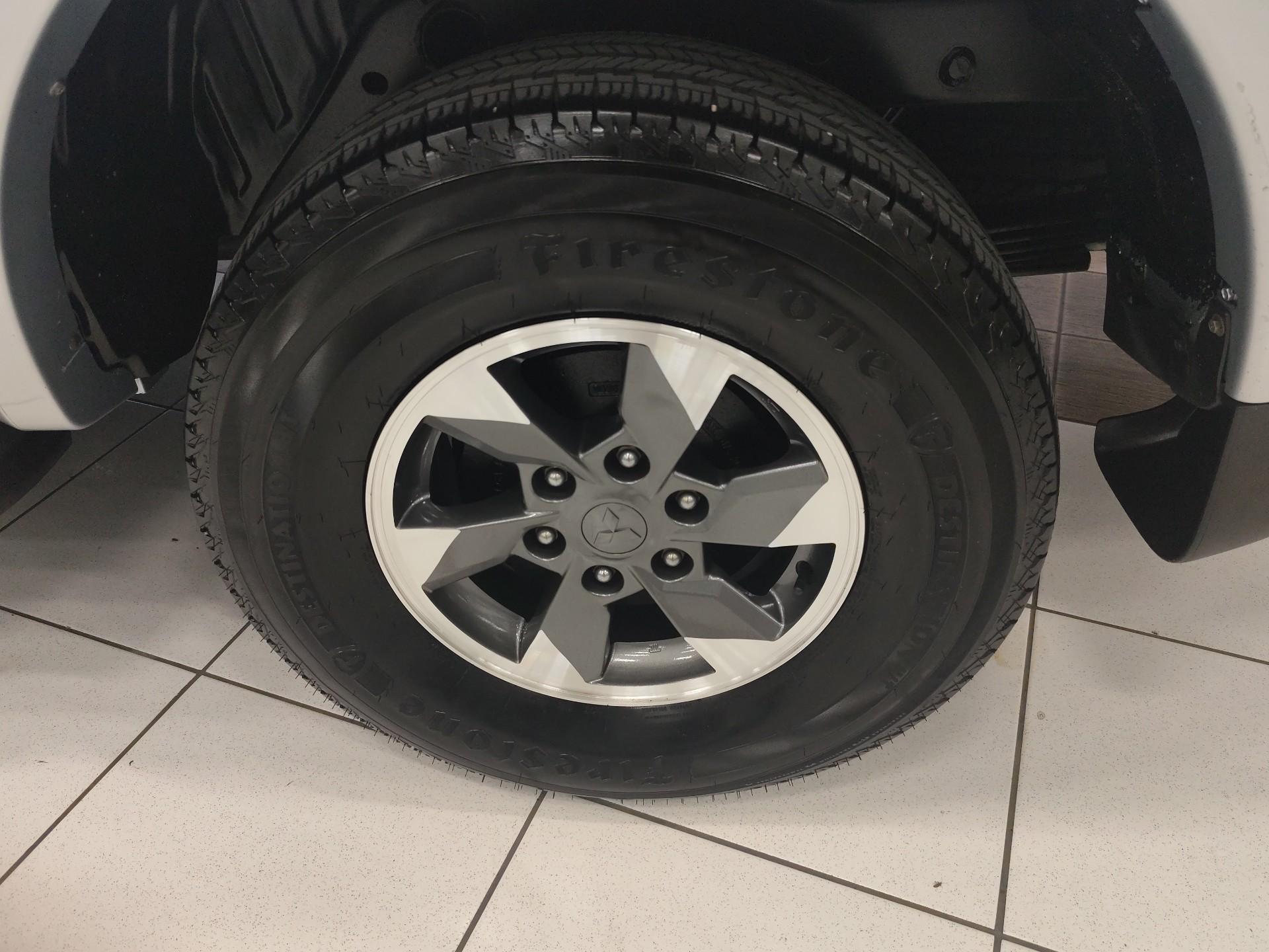 Foto número 631965 do veiculo