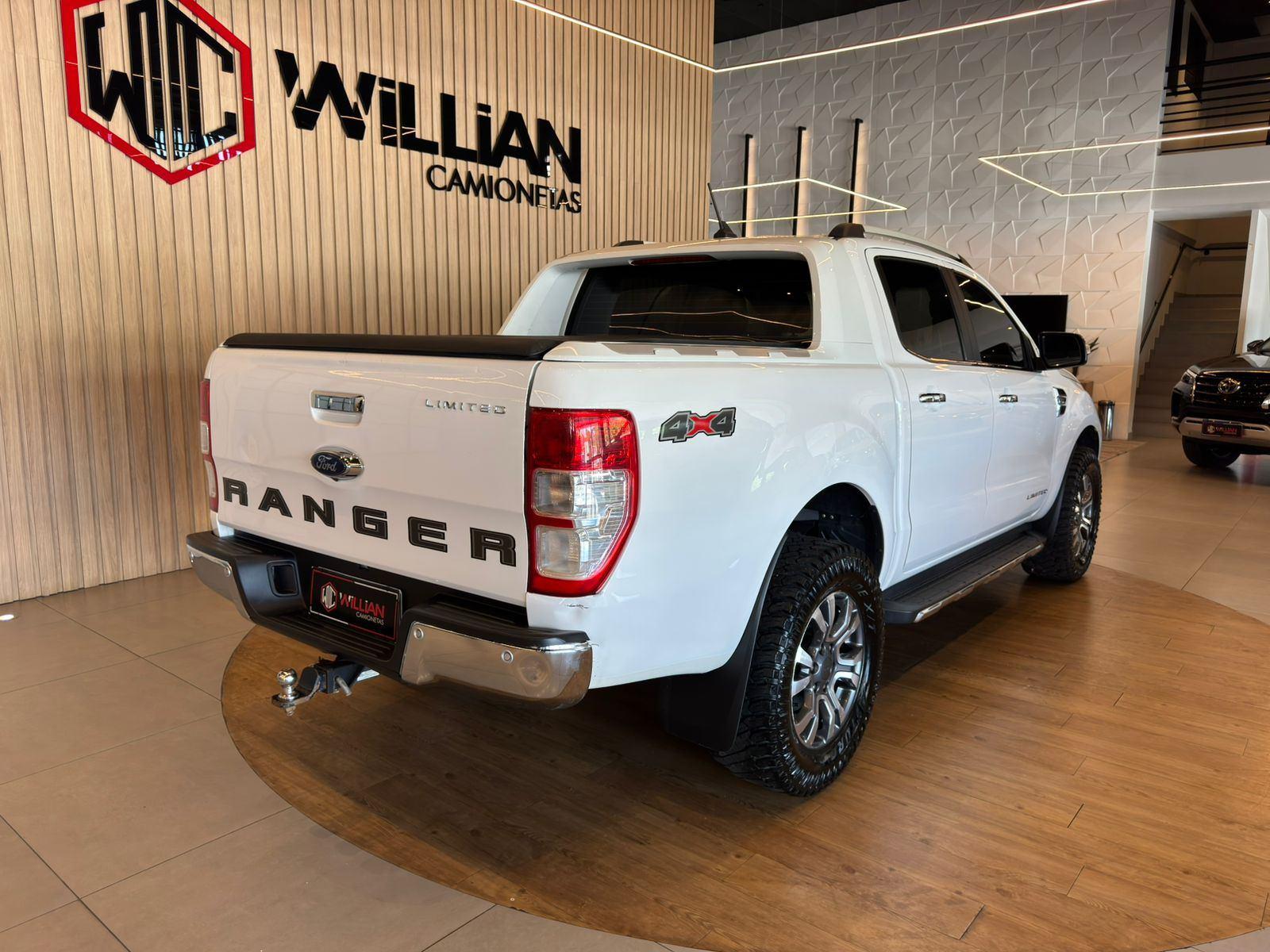 Foto número 607934 do veiculo