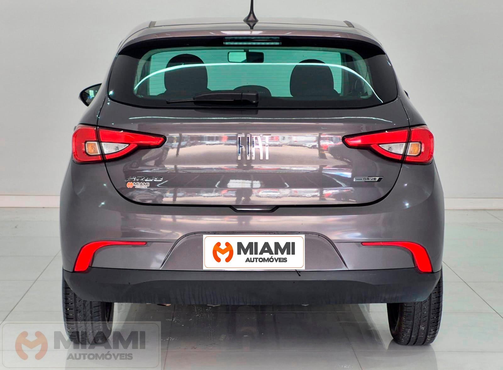 Foto número 620520 do veiculo