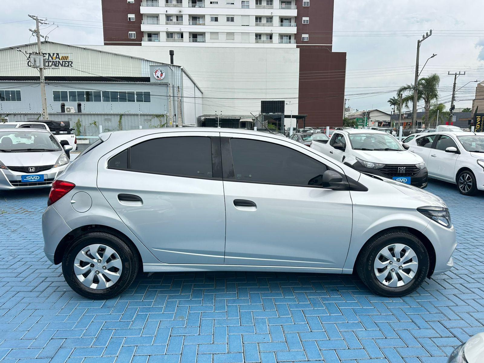 Foto número 596629 do veiculo