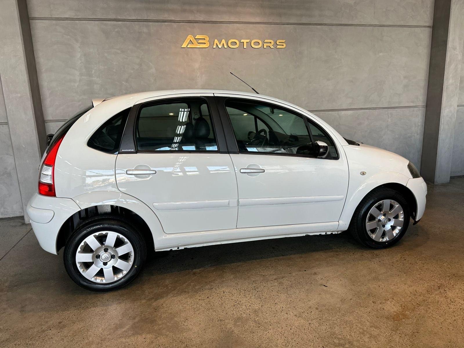 Foto número 617930 do veiculo