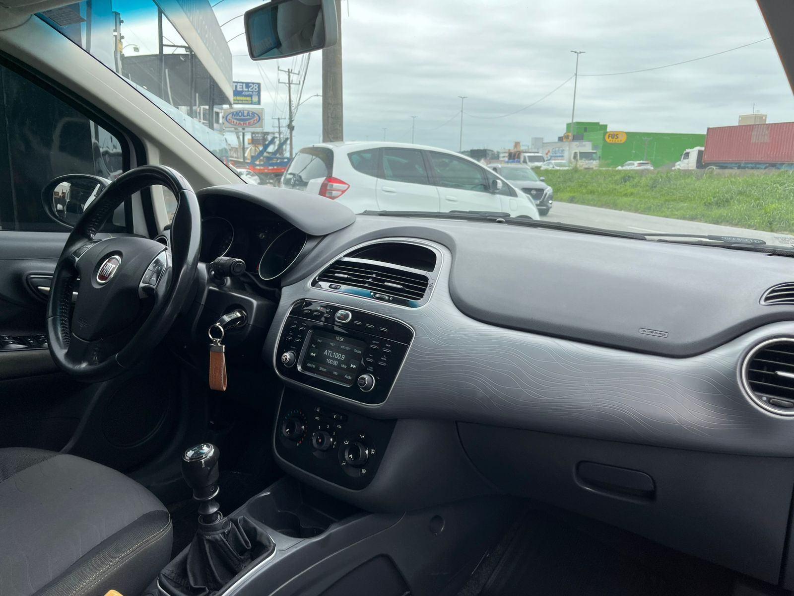 Foto número 636745 do veiculo