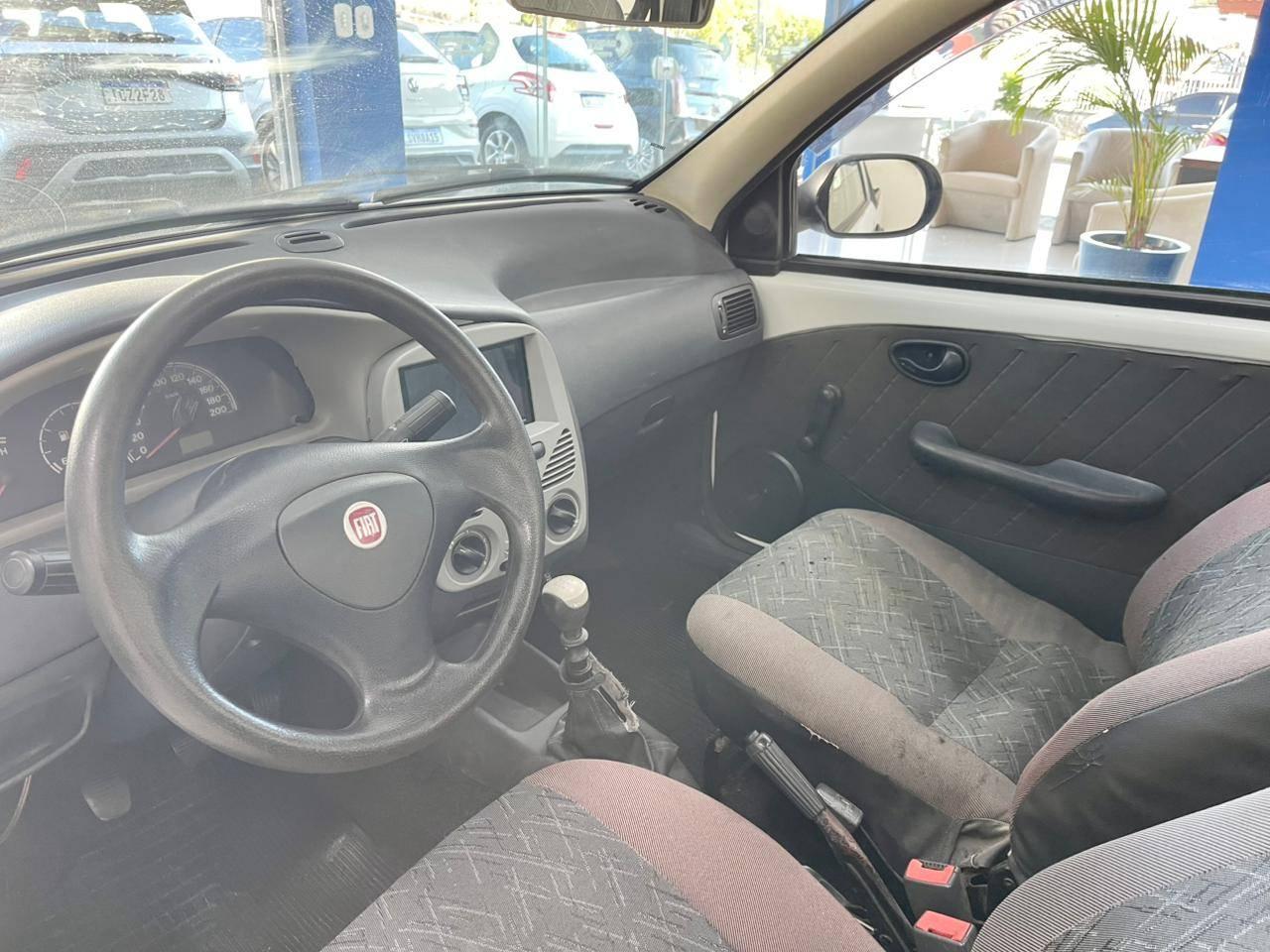 Foto número 617765 do veiculo