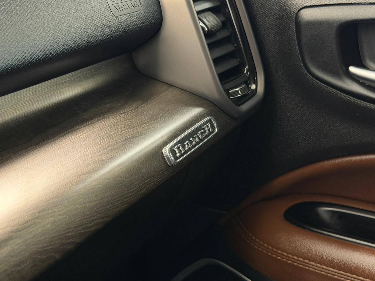 Foto número 633077 do veiculo