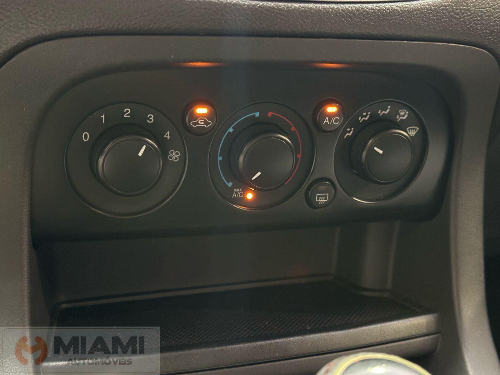 Foto número 616304 do veiculo