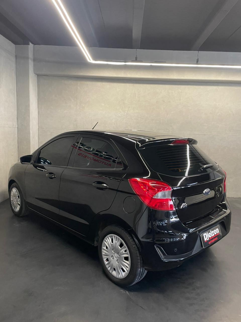 Foto número 611304 do veiculo