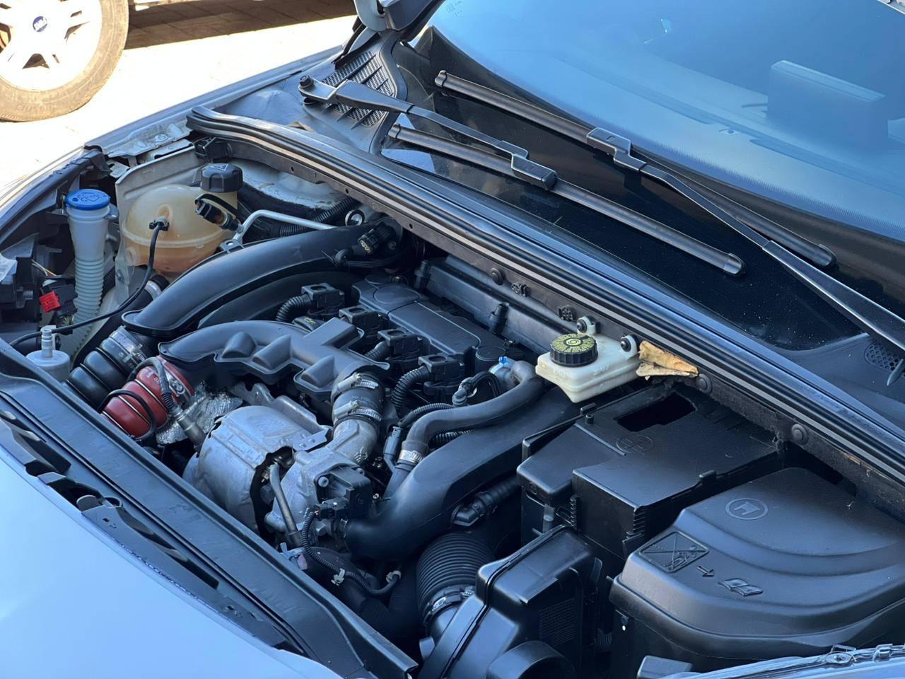 Foto número 616759 do veiculo