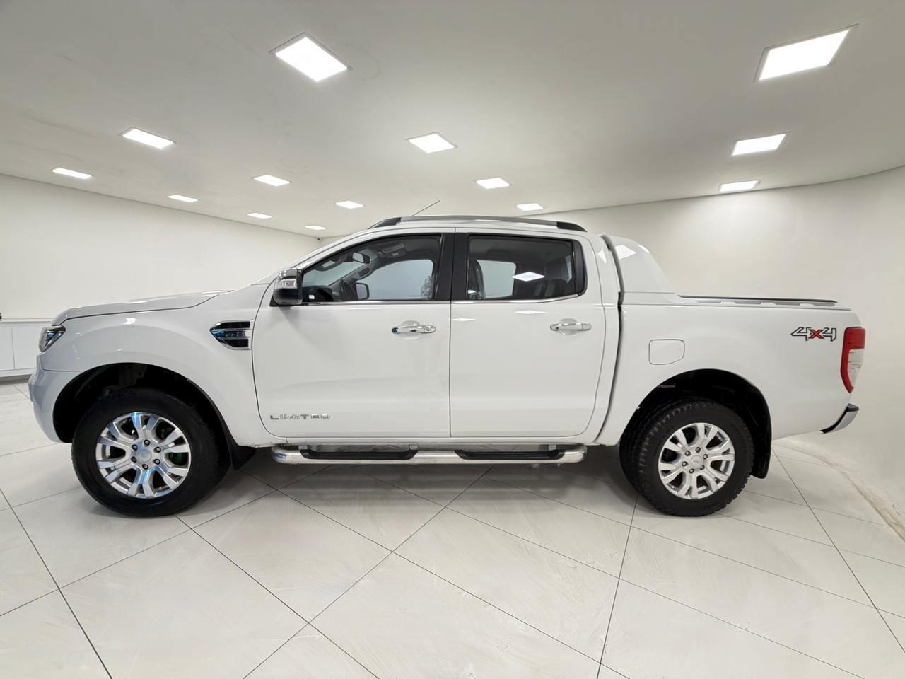 Foto número 623938 do veiculo