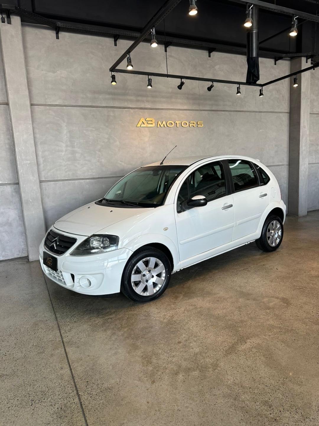 Foto número 617927 do veiculo