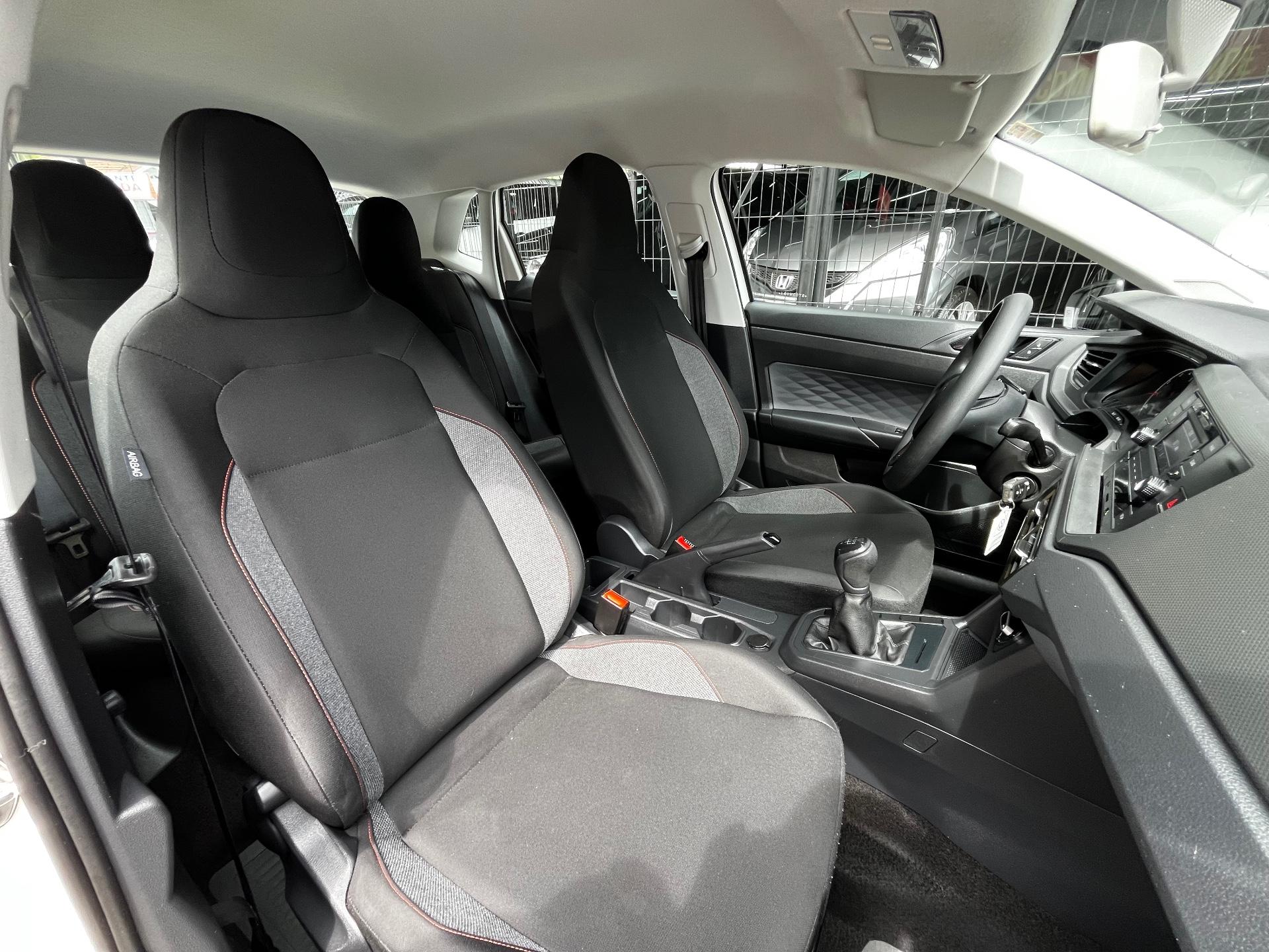 Foto número 597911 do veiculo