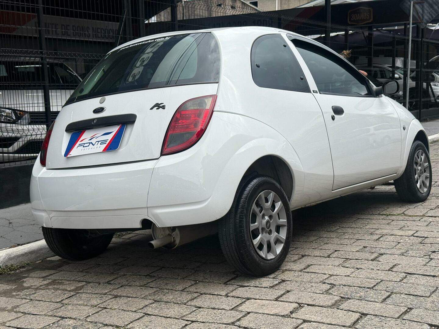 Foto número 674238 do veiculo