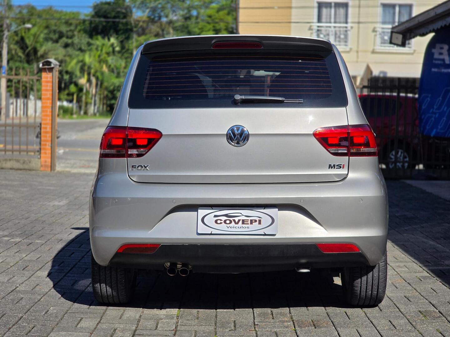Foto número 685425 do veiculo