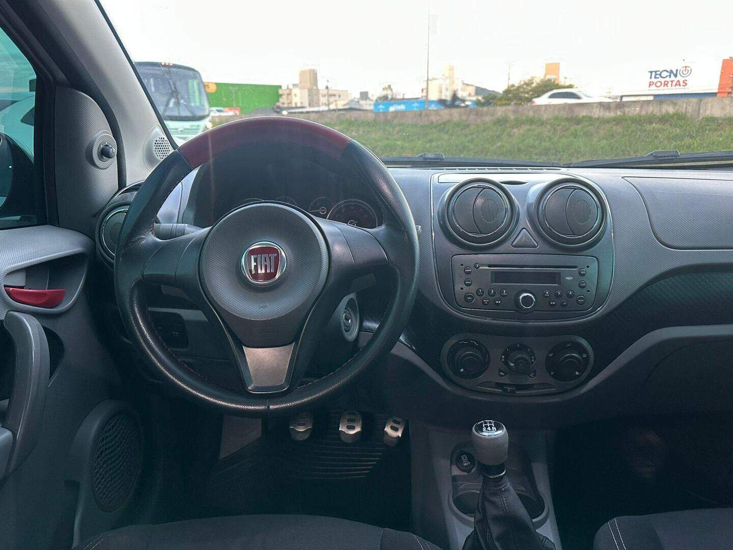 Foto número 679478 do veiculo