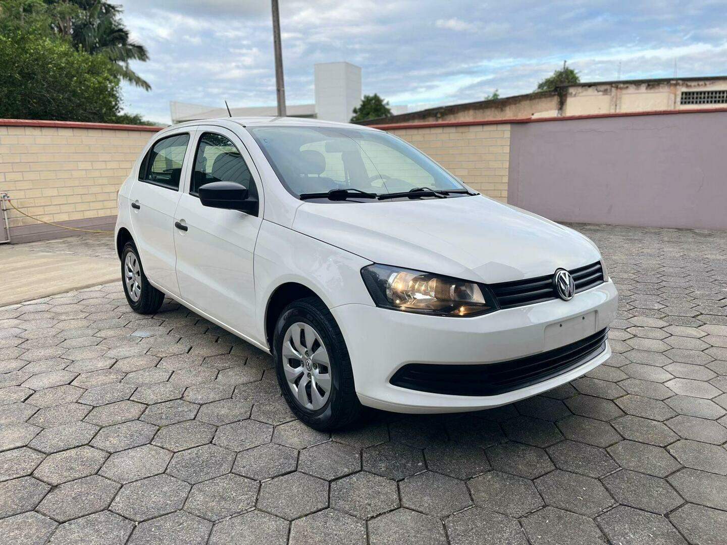 Foto número 669342 do veiculo