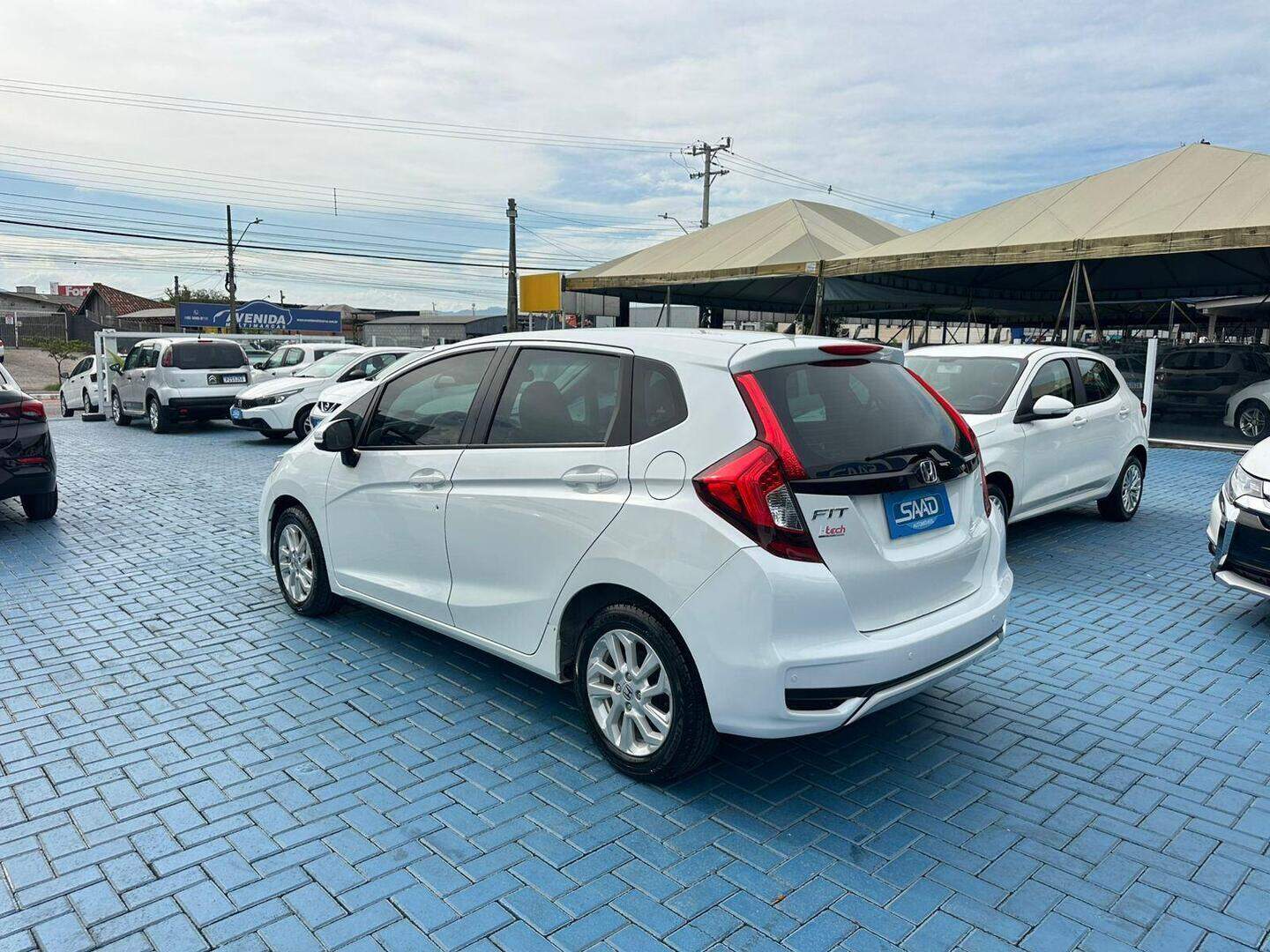 Foto número 675073 do veiculo