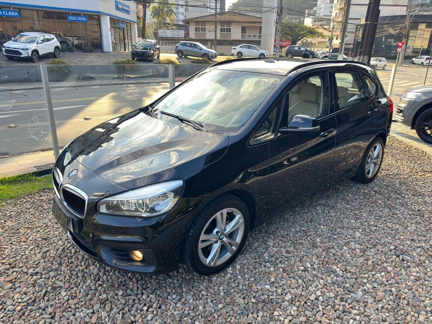 Foto número 667540 do veiculo
