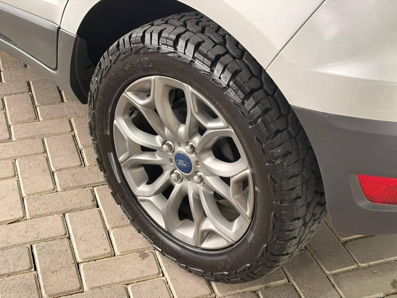 Foto número 692099 do veiculo
