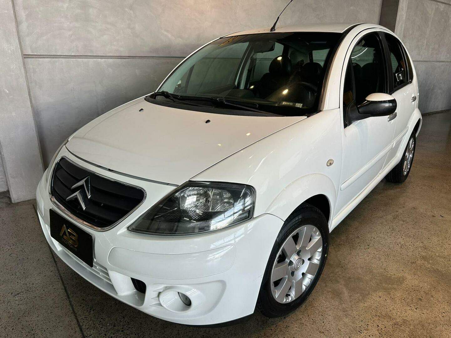 Foto número 689764 do veiculo