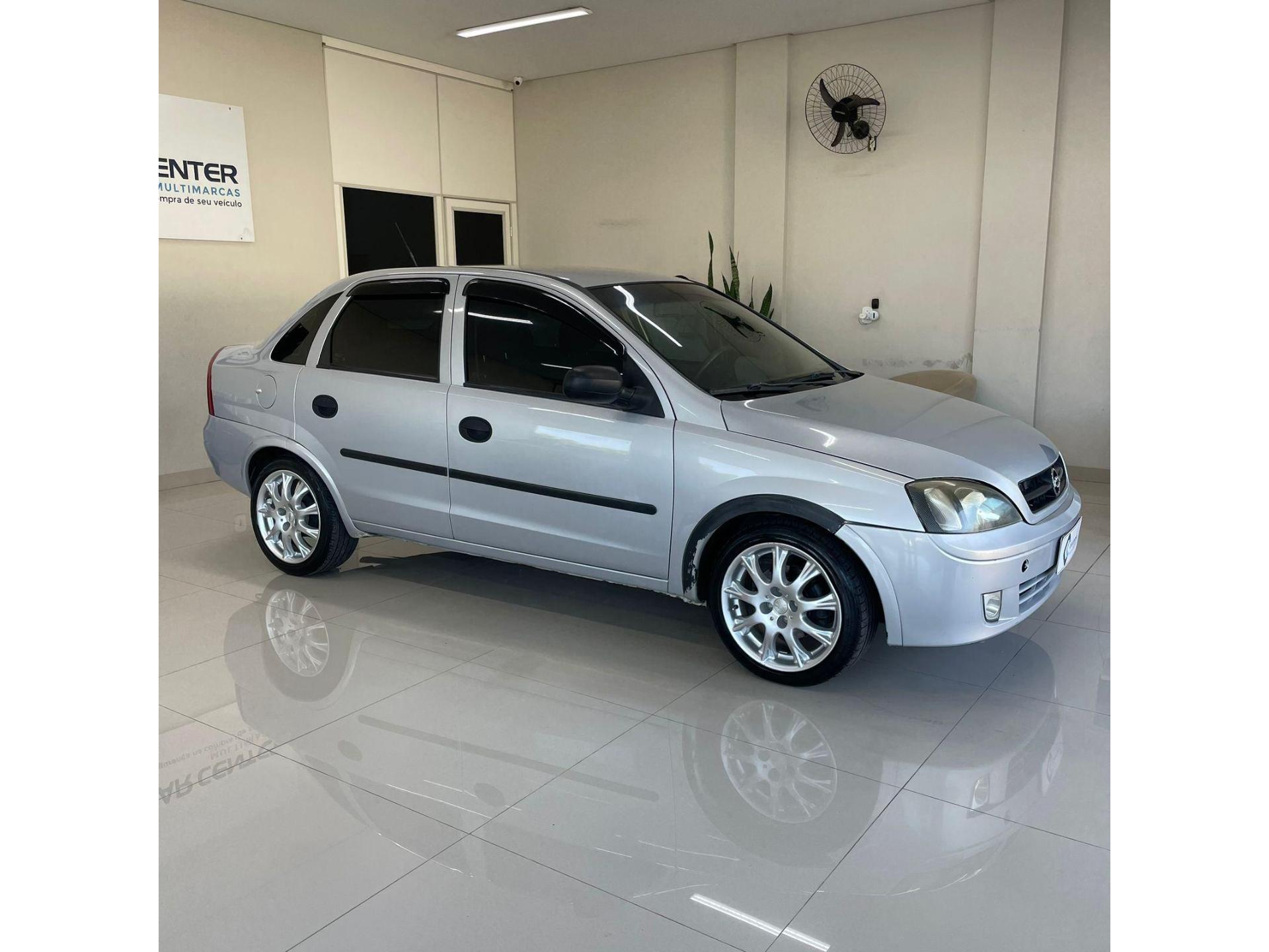 Foto número 648916 do veiculo