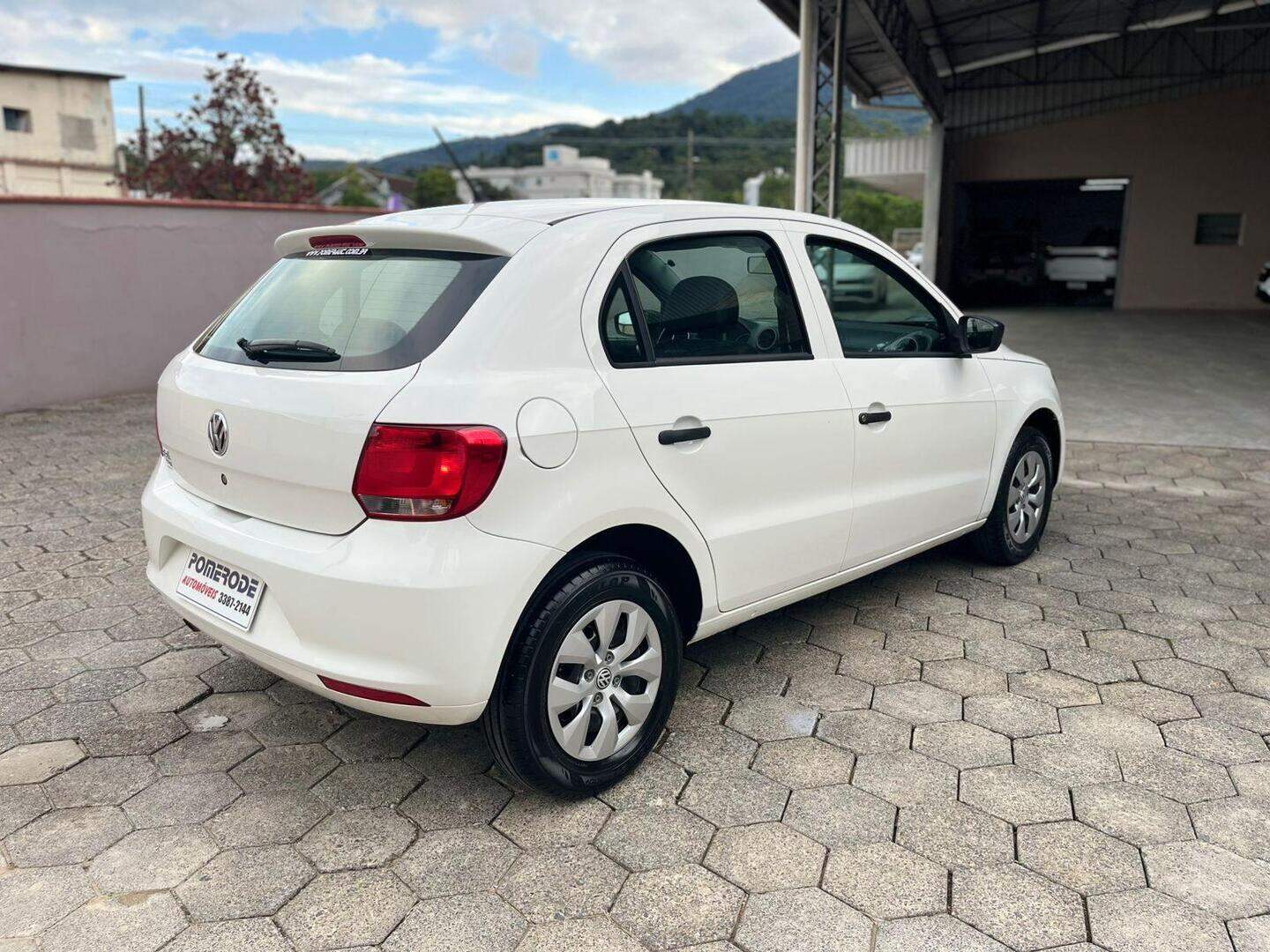 Foto número 669346 do veiculo
