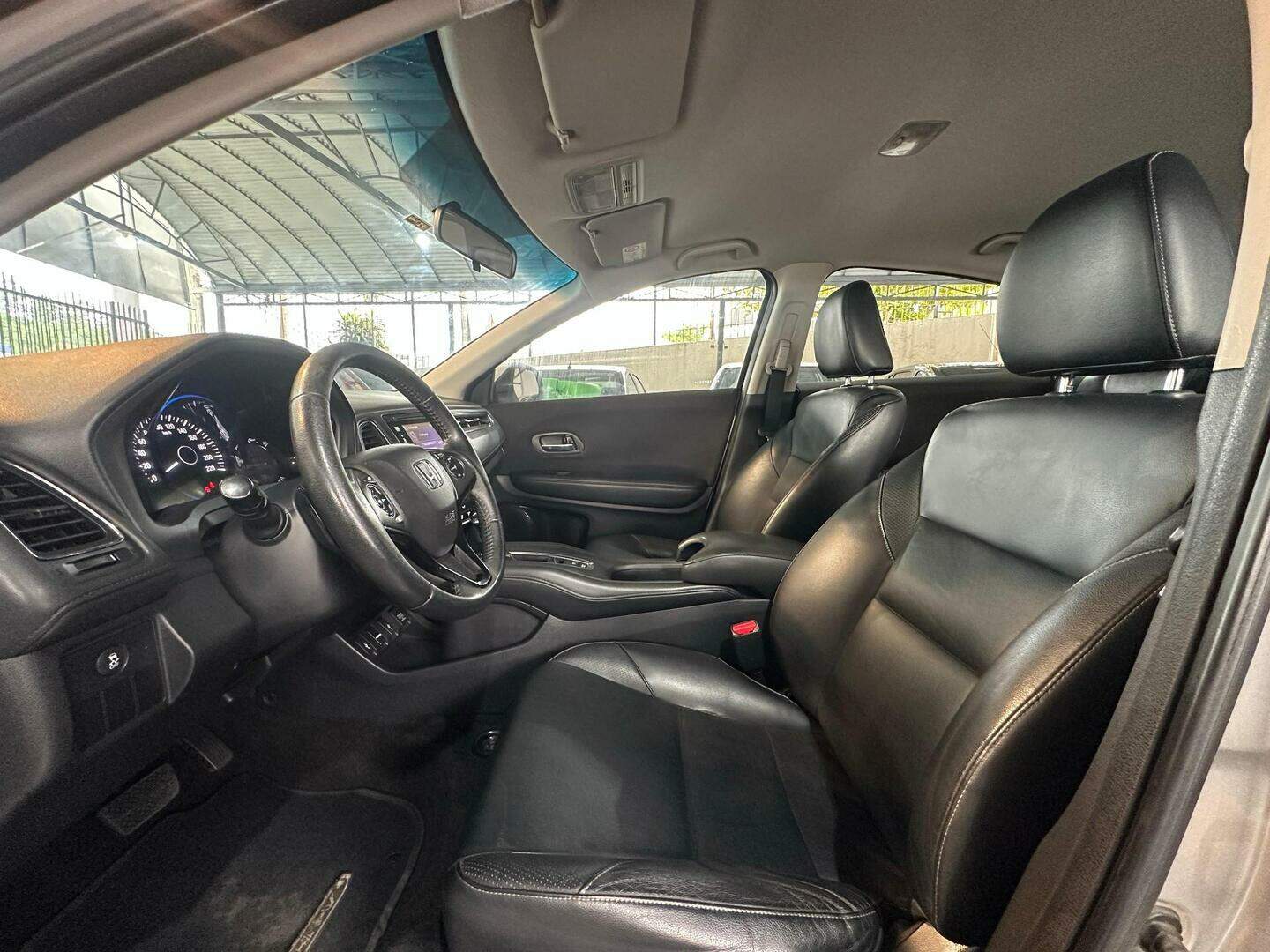 Foto número 664794 do veiculo
