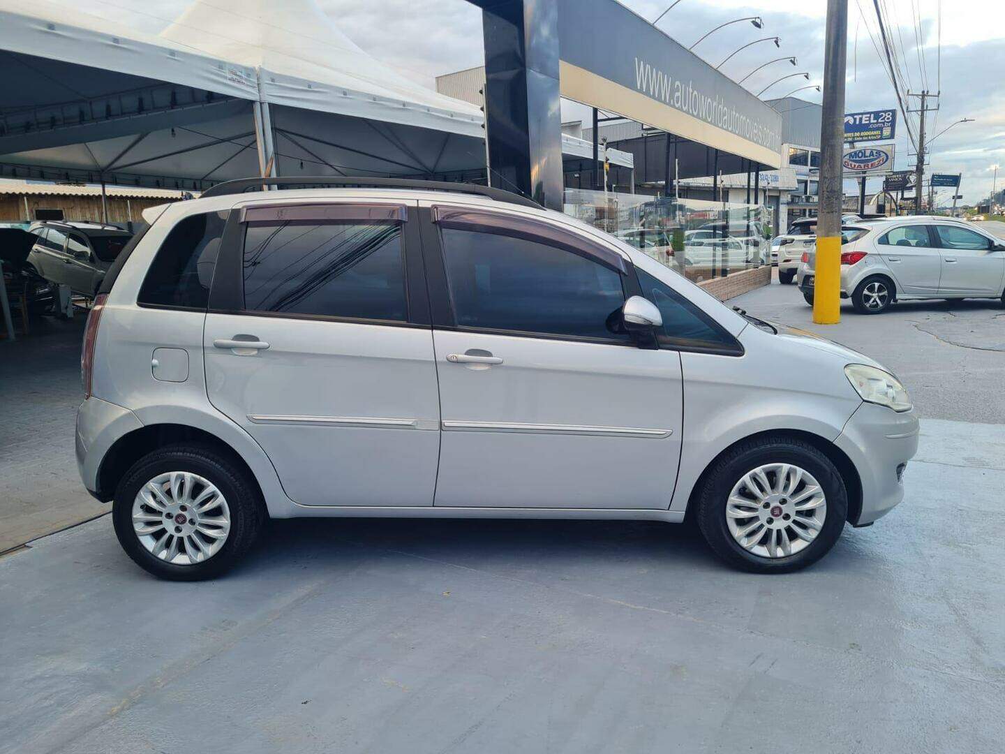 Foto número 646739 do veiculo