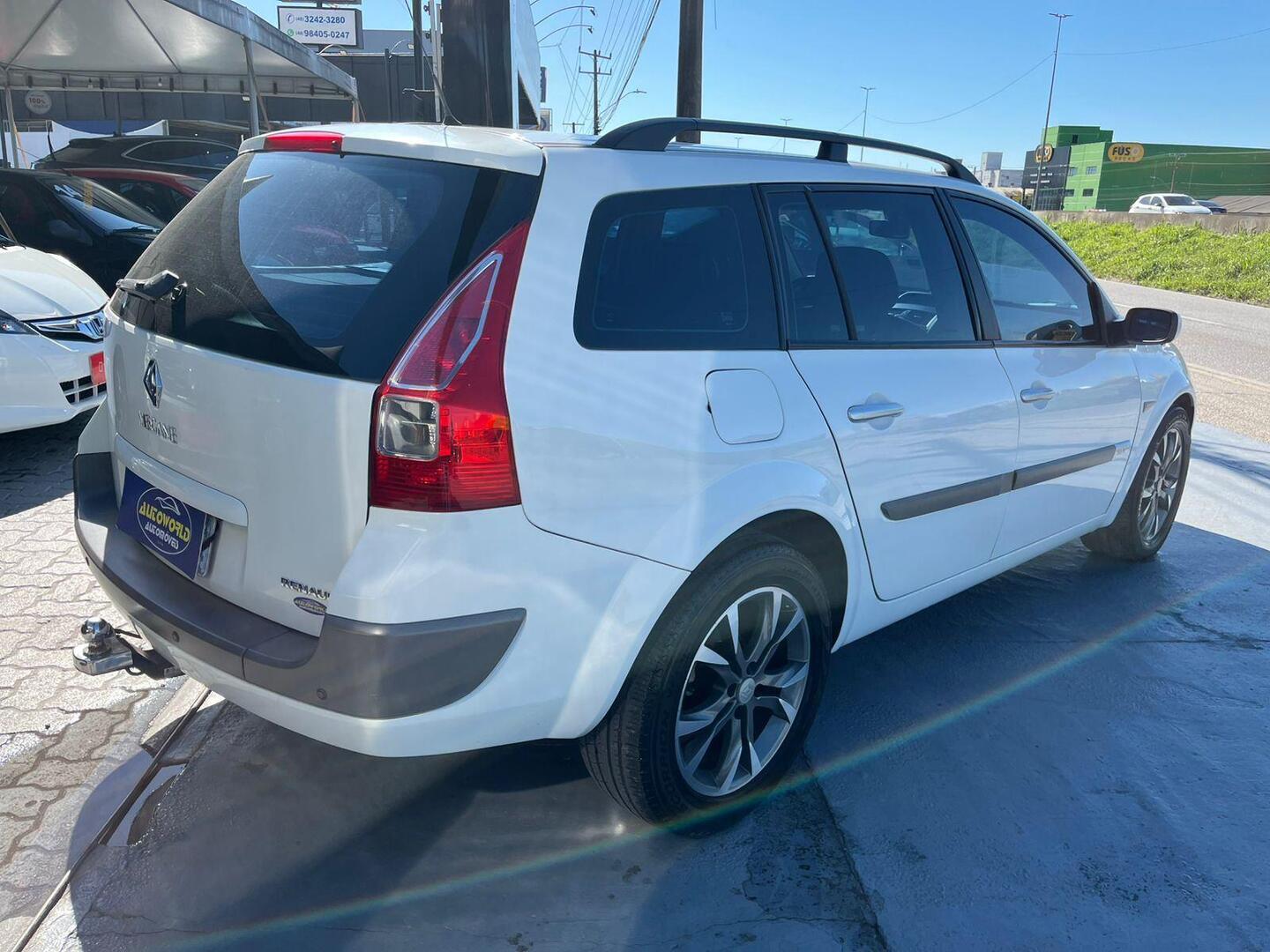 Foto número 675945 do veiculo
