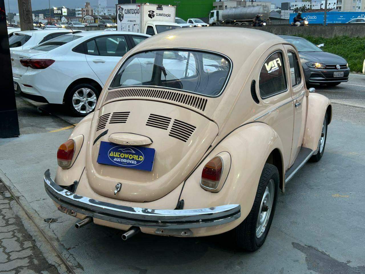 Foto número 682628 do veiculo