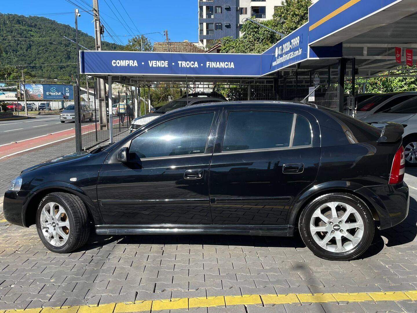 Foto número 655041 do veiculo