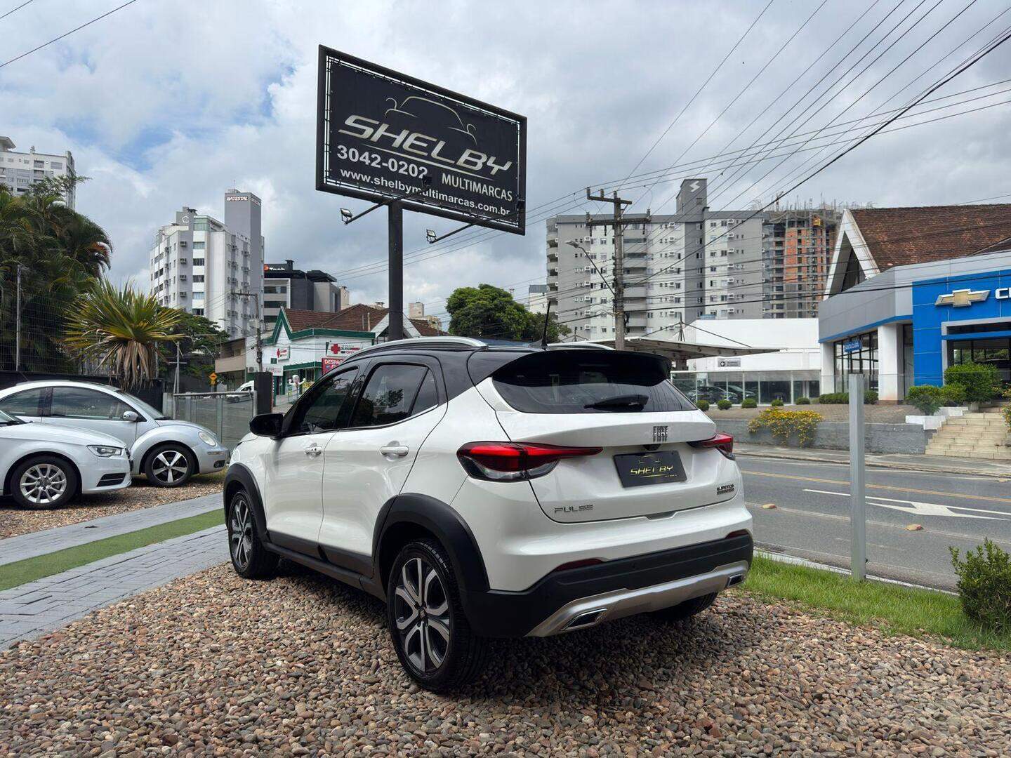 Foto número 662595 do veiculo