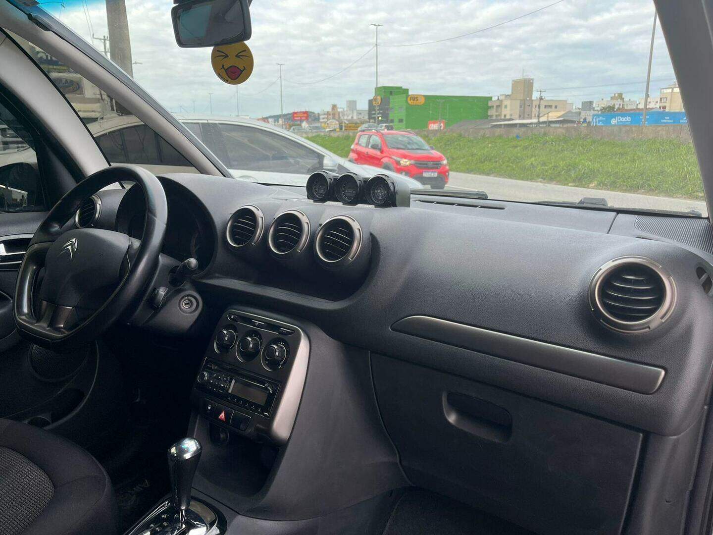 Foto número 692091 do veiculo