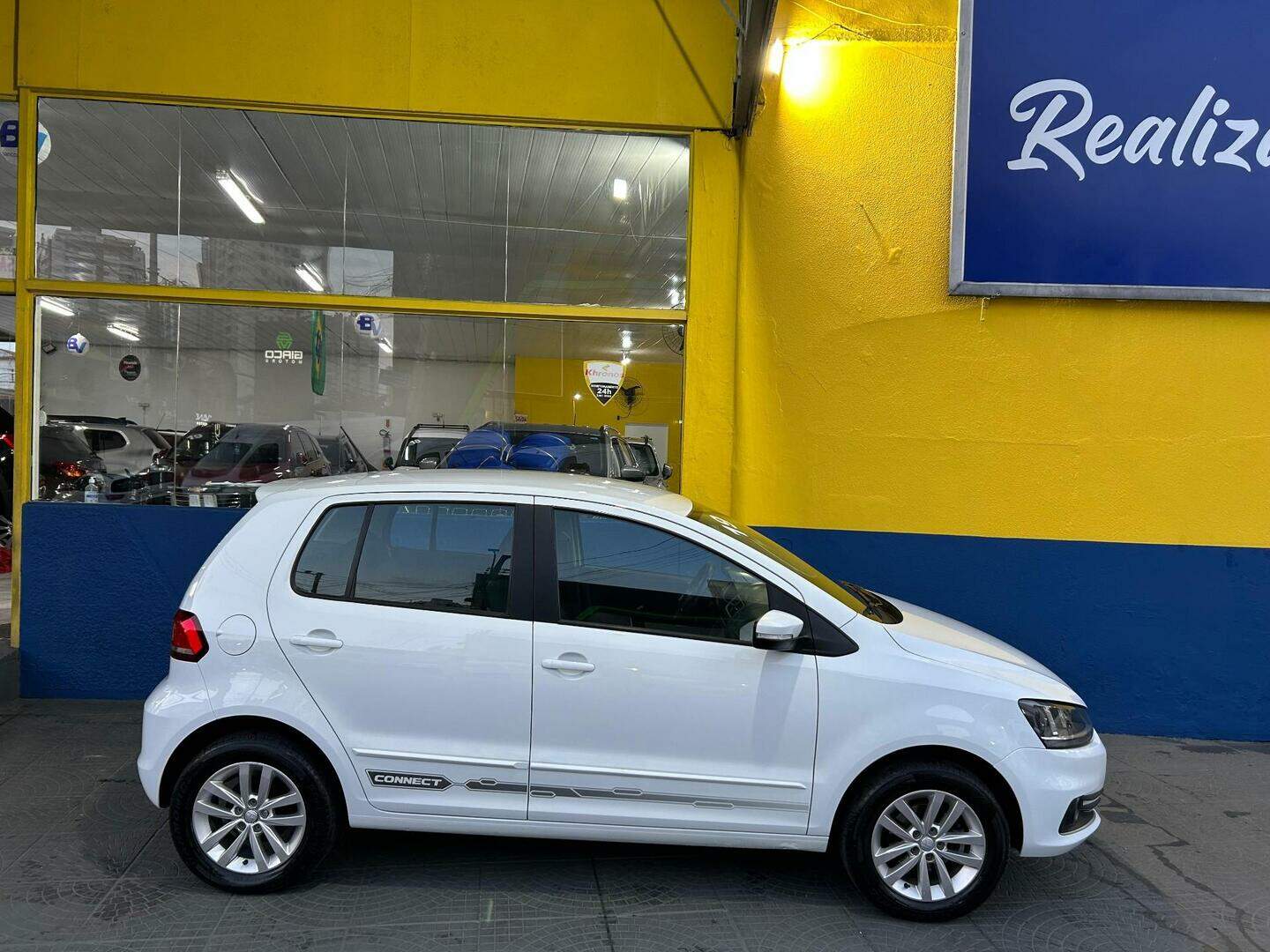 Foto número 677810 do veiculo