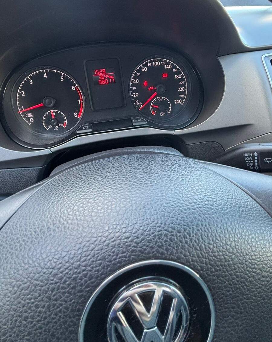 Foto número 733949 do veiculo