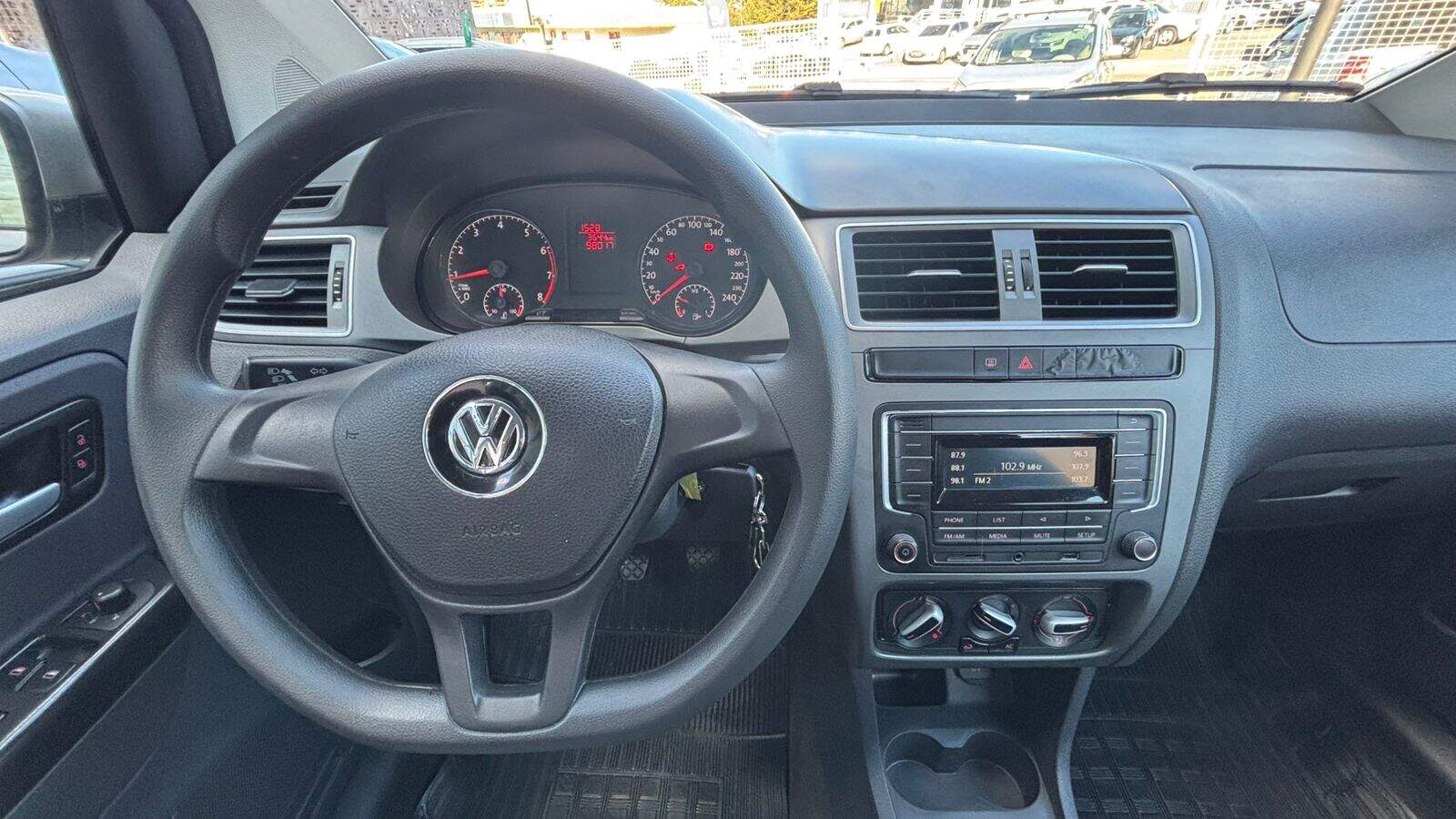 Foto número 733948 do veiculo