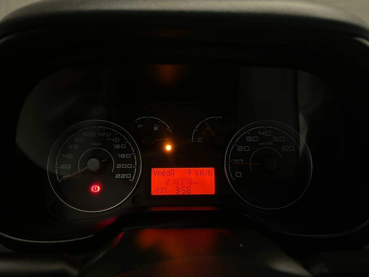 Foto número 711618 do veiculo