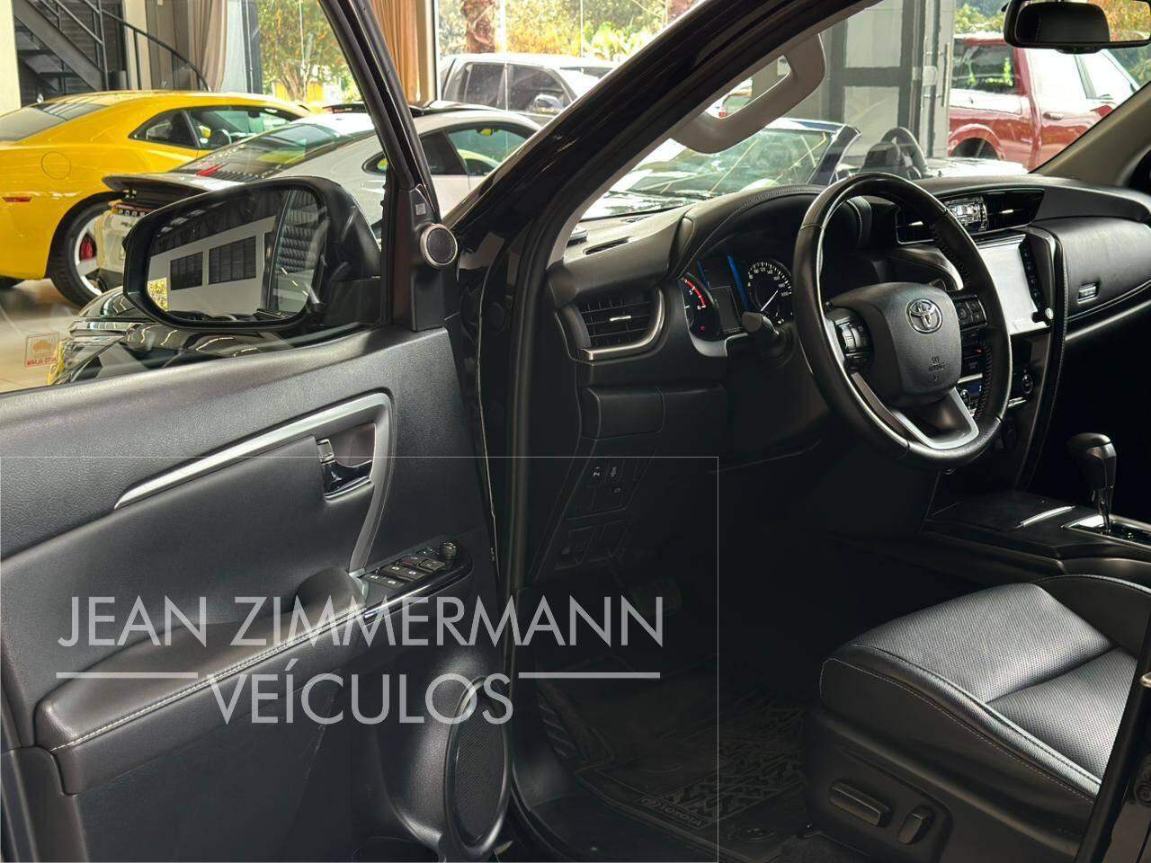 Foto número 735643 do veiculo